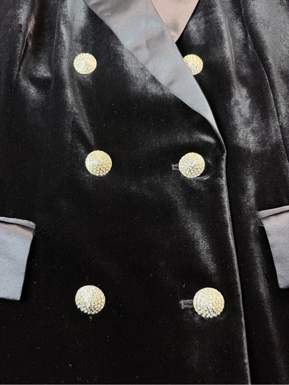 Bloomingdale's Black Velvet Double-Breasted Blazer with Satin Trim - Picture 6 of 12